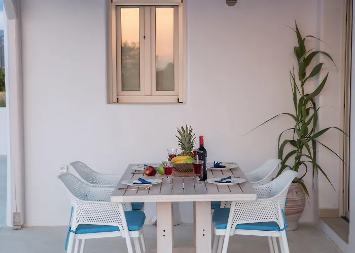 Villa Naxian Lounge *