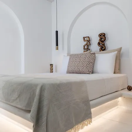 Naxian Lounge * Naxos City